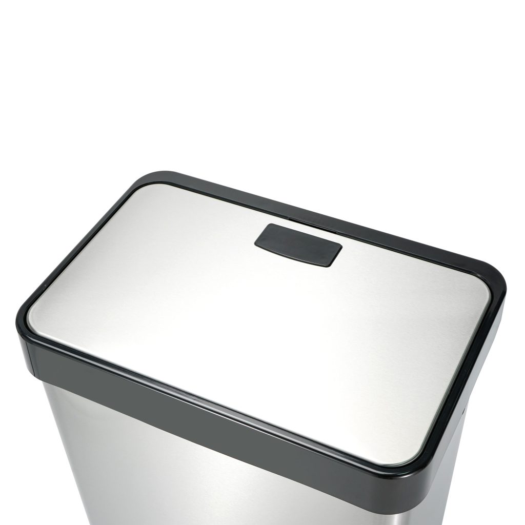 Steel Trash Can With Lid