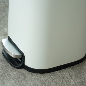 stainless steel pedal bin